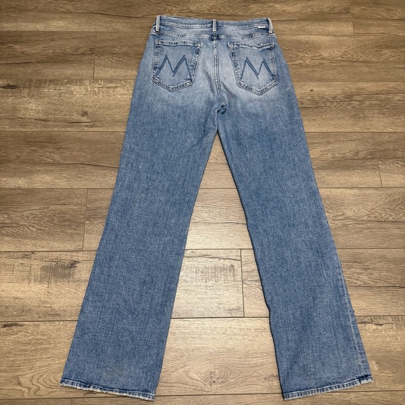 MOTHER The Kick It Jeans in Scenic Route Straight Leg High Rise 32" Inseam Sz 28 - Picture 3 of 13